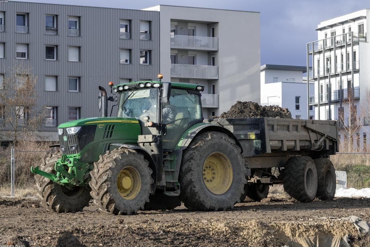 How to Build Wealth in Personal Finance